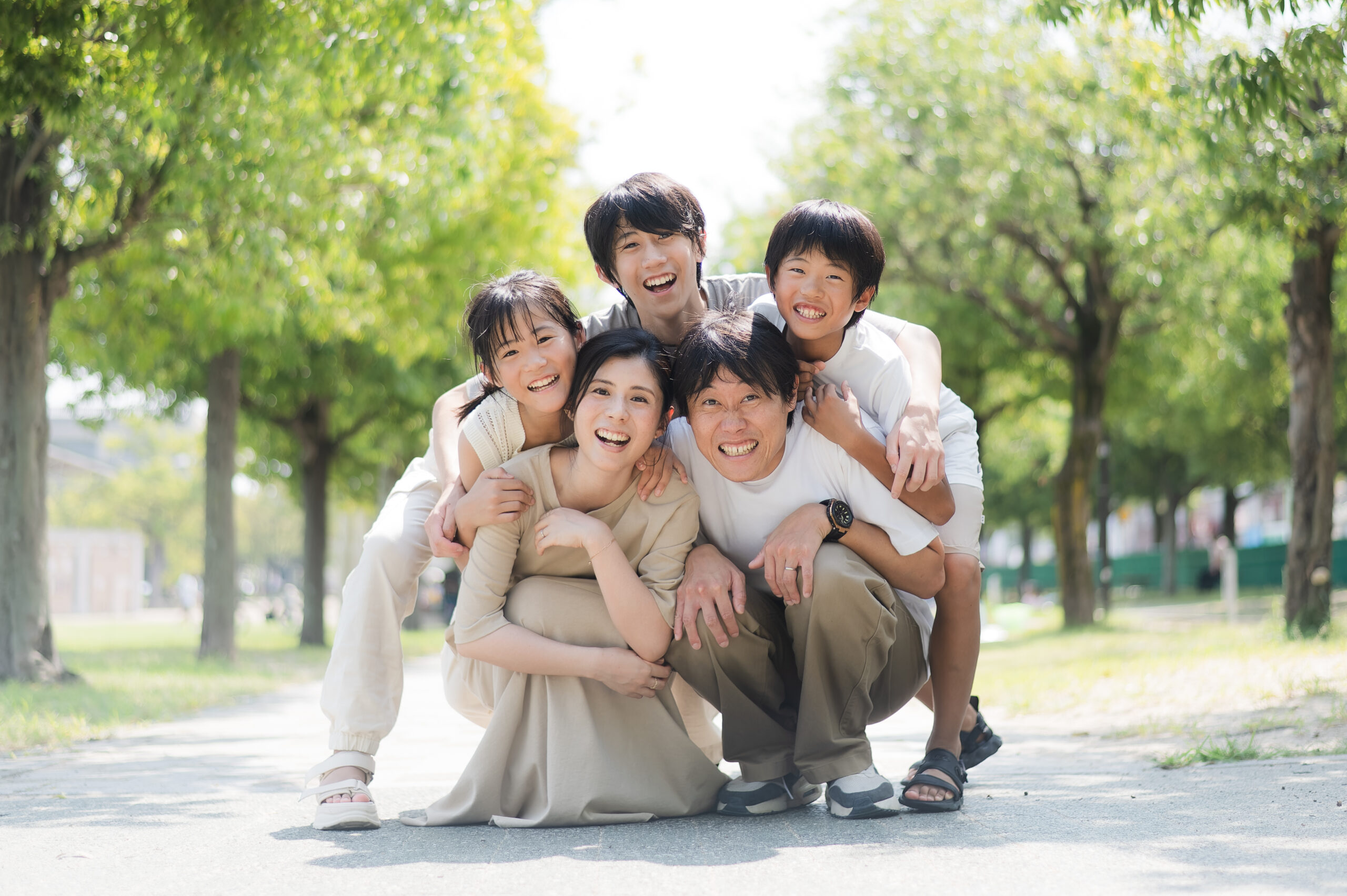 公園で撮影した家族写真