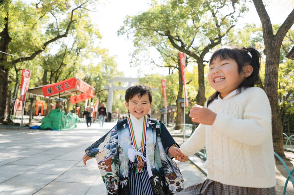 神戸市の湊川神社で出張七五三撮影